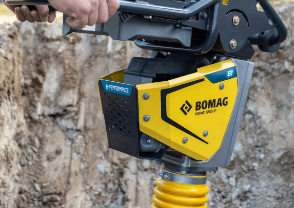 PILONNEUSE ÉLECTRIQUE BOMAG BT 60 e – À Batterie – Zéro Émission – Image 2